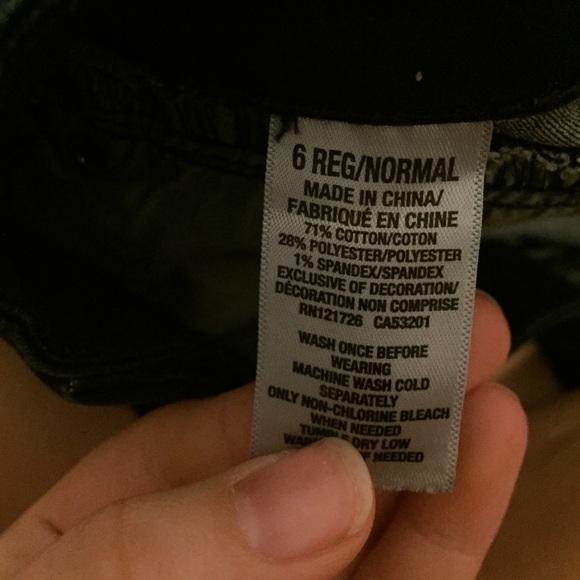 SOLD VIA MERCARI - Picture 3 of 4