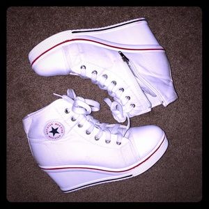 Wedge sneakers