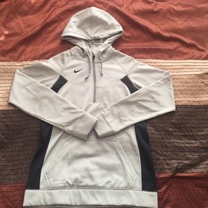 Nike Therma-Fit Hoodie