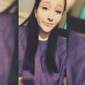 Meet your Posher, Kelli