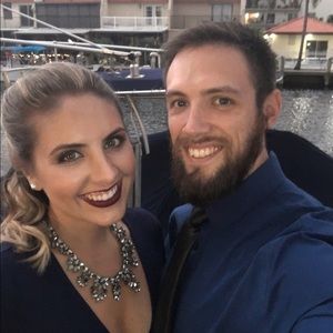 Meet your Posher, Leanna