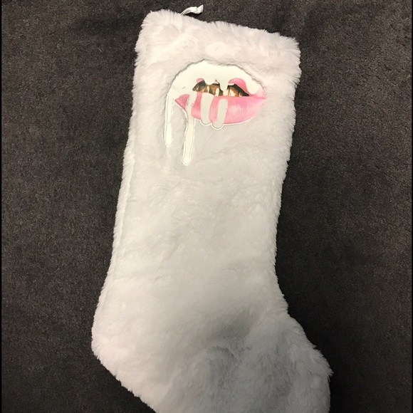 KYLIE COSMETICS Stocking l The Limited Edition