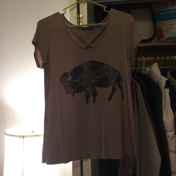 Cross V neck buffalo shirt - Picture 1 of 3