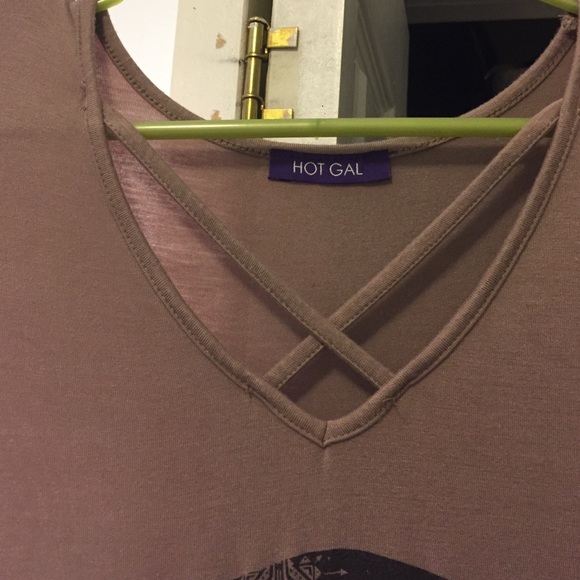 Cross V neck buffalo shirt - Picture 3 of 3