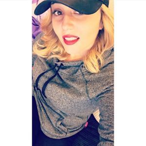 Meet your Posher, Danielle