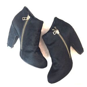 Steven Madden Black Booties