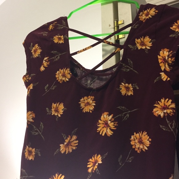 SOLD VIA MERCARI - Picture 3 of 4