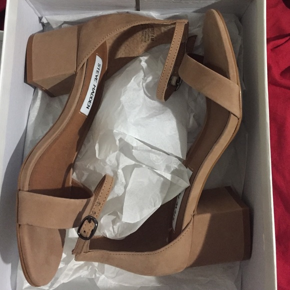 steve madden irenee tan