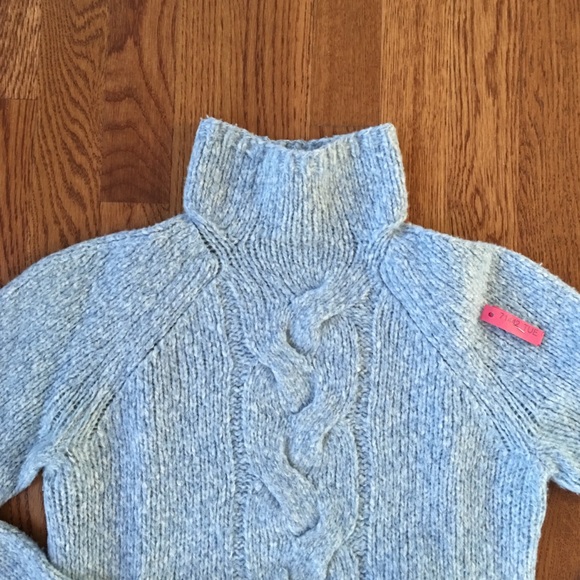 Ann Taylor Merino Wool Mock Turtleneck Sweater - Picture 2 of 3