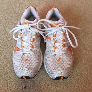 Asics gel running shoes