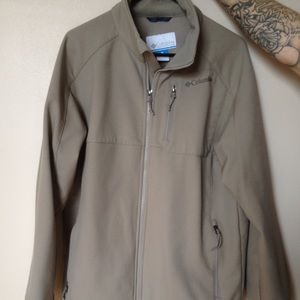 Columbia Softshell men's jacket size L