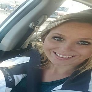 Meet your Posher, Dawn