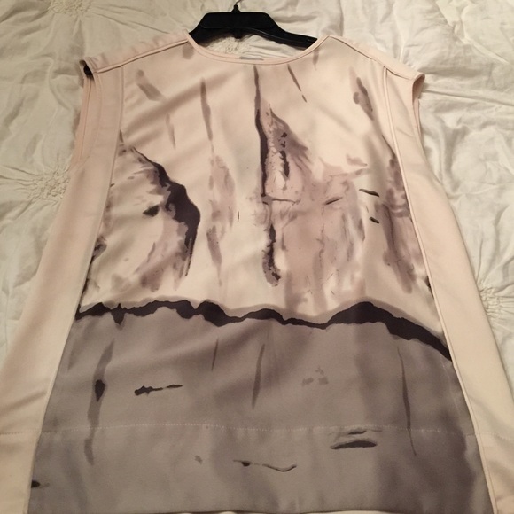 Light Color nudes top