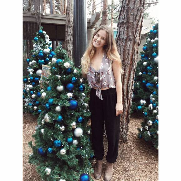 Meet your Posher, Sydney - Picture 2 of 2