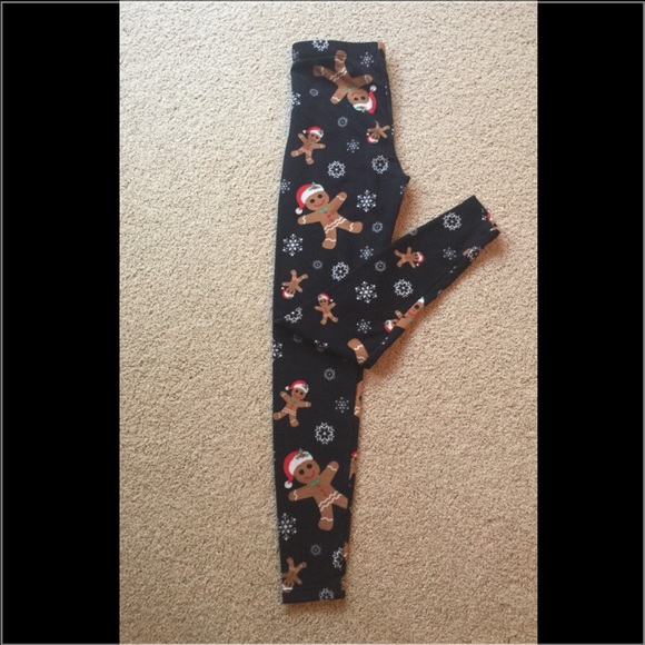 GINGERBREAD MAN LEGGINGS?!😍🎄$10