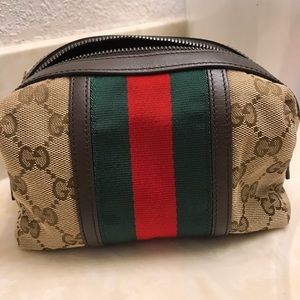 Gucci cosmetic bag