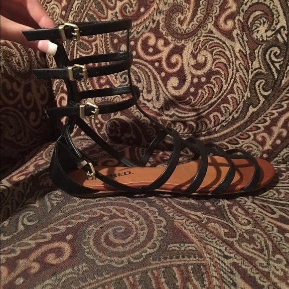 🖤🖤B1G1 50% Off🖤🖤Gladiator" sandals
