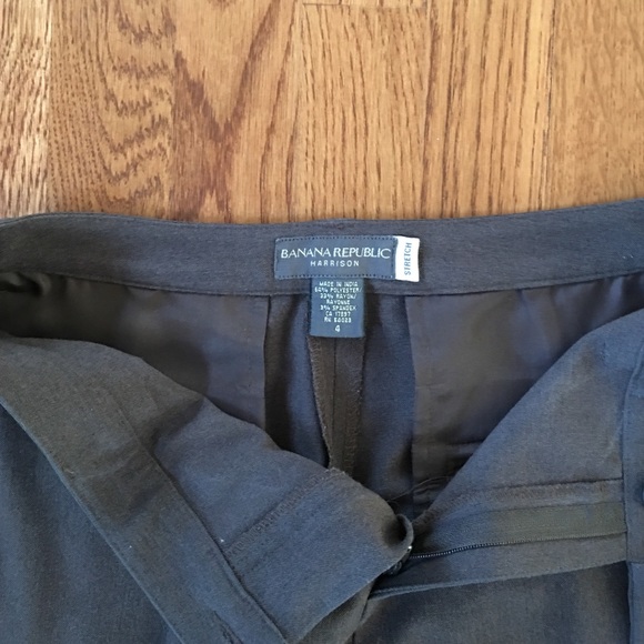 Boot cut Banana Republic tailored pant - Picture 2 of 3