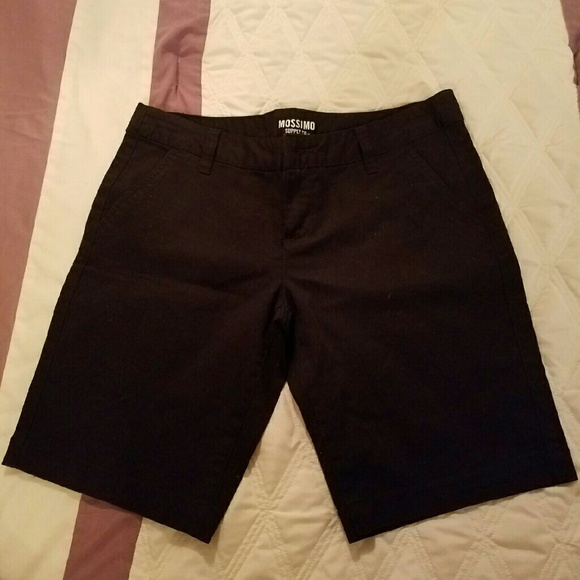 MOSSIMO SHORTS