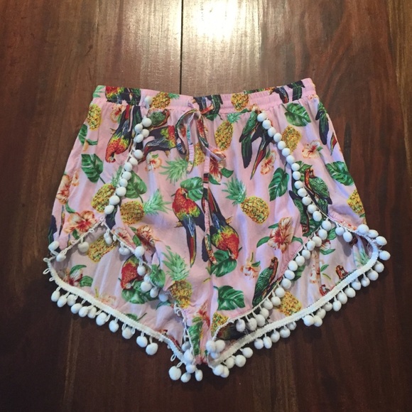 Pom Pom Shorts