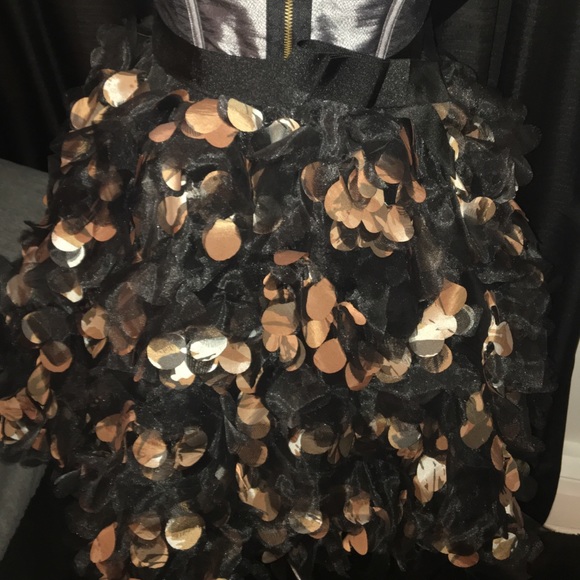 Love 16 Prom Dress - Picture 4 of 4