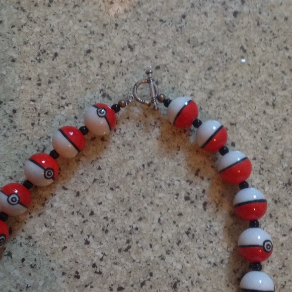 Handcrafted Necklace - Picture 3 of 4
