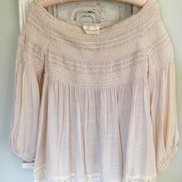 Vestique Off-the-Shoulder Top, NWOT