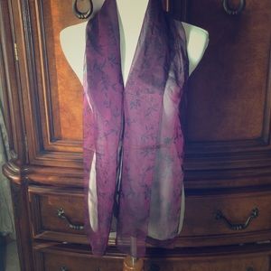 Sheer polyester scarf made in India