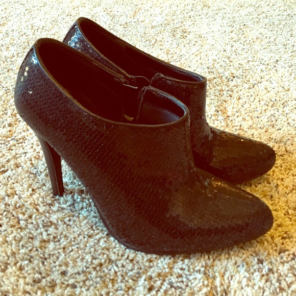 Black Sequins heels