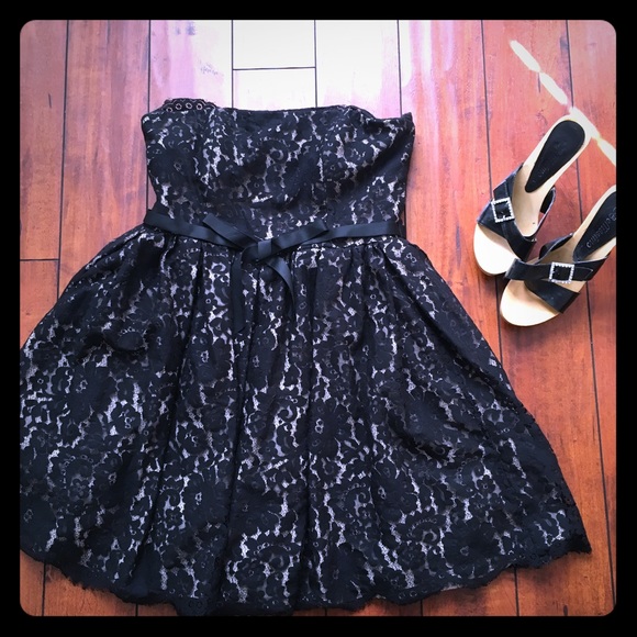 ⭐️ perfect little black dress