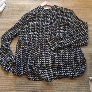 Two by Vince Camuto blouse