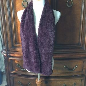Faux fur straight scarf