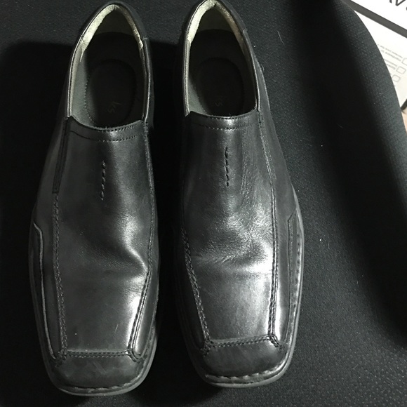 Clarks Dress Shoe slipon