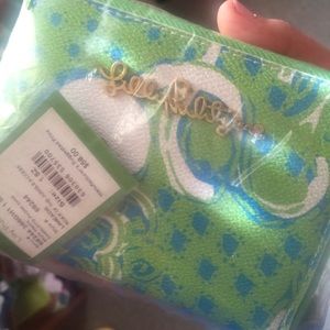 Lilly Pulitzer wrislet/ phone holder