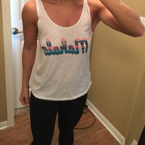 Volcom tank sz xsmall