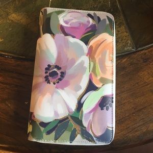 2017 floral print planner. Monthly and Weekly.