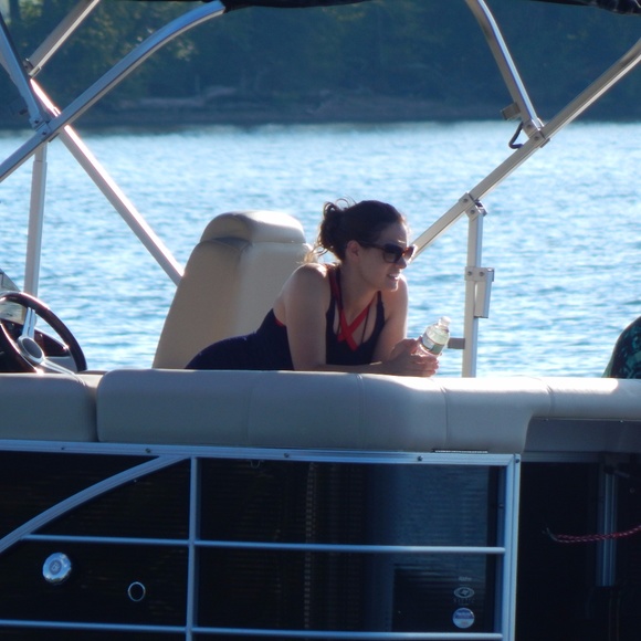 Meet your Posher, Karen - Picture 5 of 5