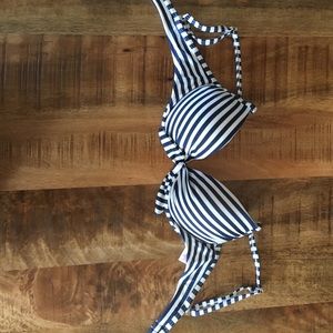 Xhilaration bathing suit top
