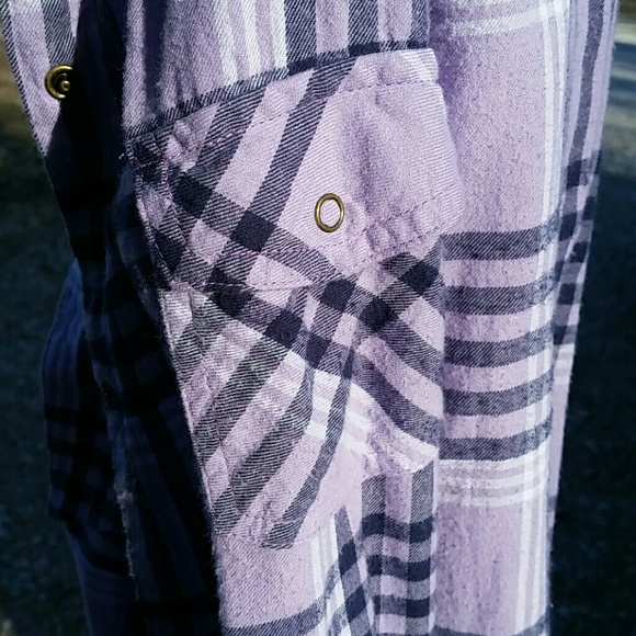 Flannel shirt - Picture 3 of 3