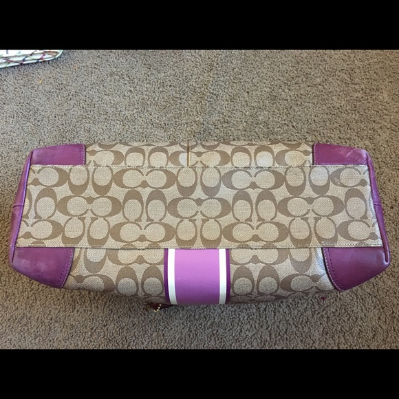 Coach diaper bag - Picture 3 of 4