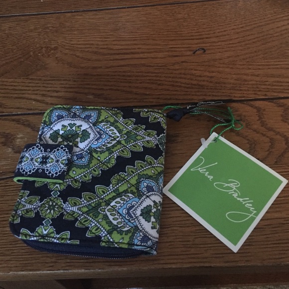 Vera Bradley Wallet - Brand New