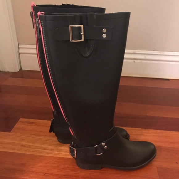 Steve Madden Rain Boots