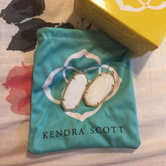 White Kendra Scott Danielle earrings