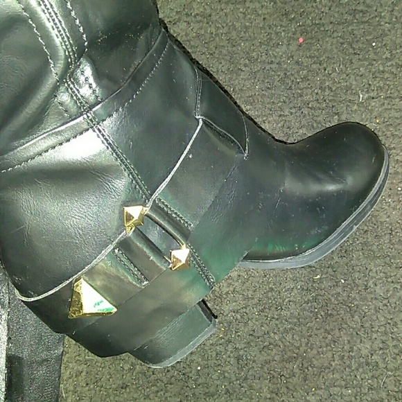 Knee High boots - Picture 2 of 4