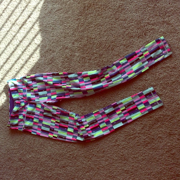 VSX Sport Knockout Tight leggings