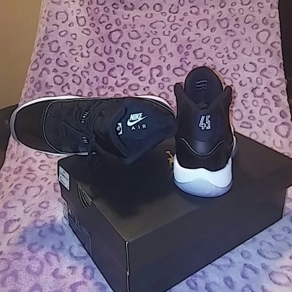 Space jams Jordans