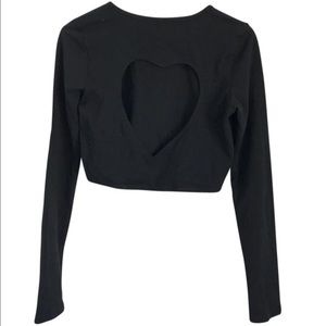 🎉HP🎉LF NWOT Emma & Sam Heart Cut-Out Crop Top