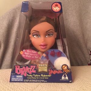 Bratz Funky Fashion Makeover
