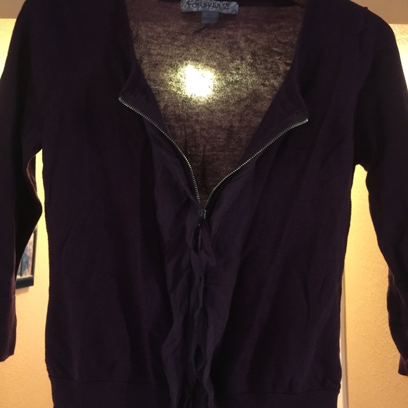 Ruffle zipper cardigan - Picture 3 of 3