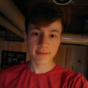 Meet your Posher, Ethan